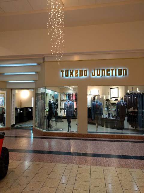 Jobs in Tuxedo Junction - McKinley Mall - reviews